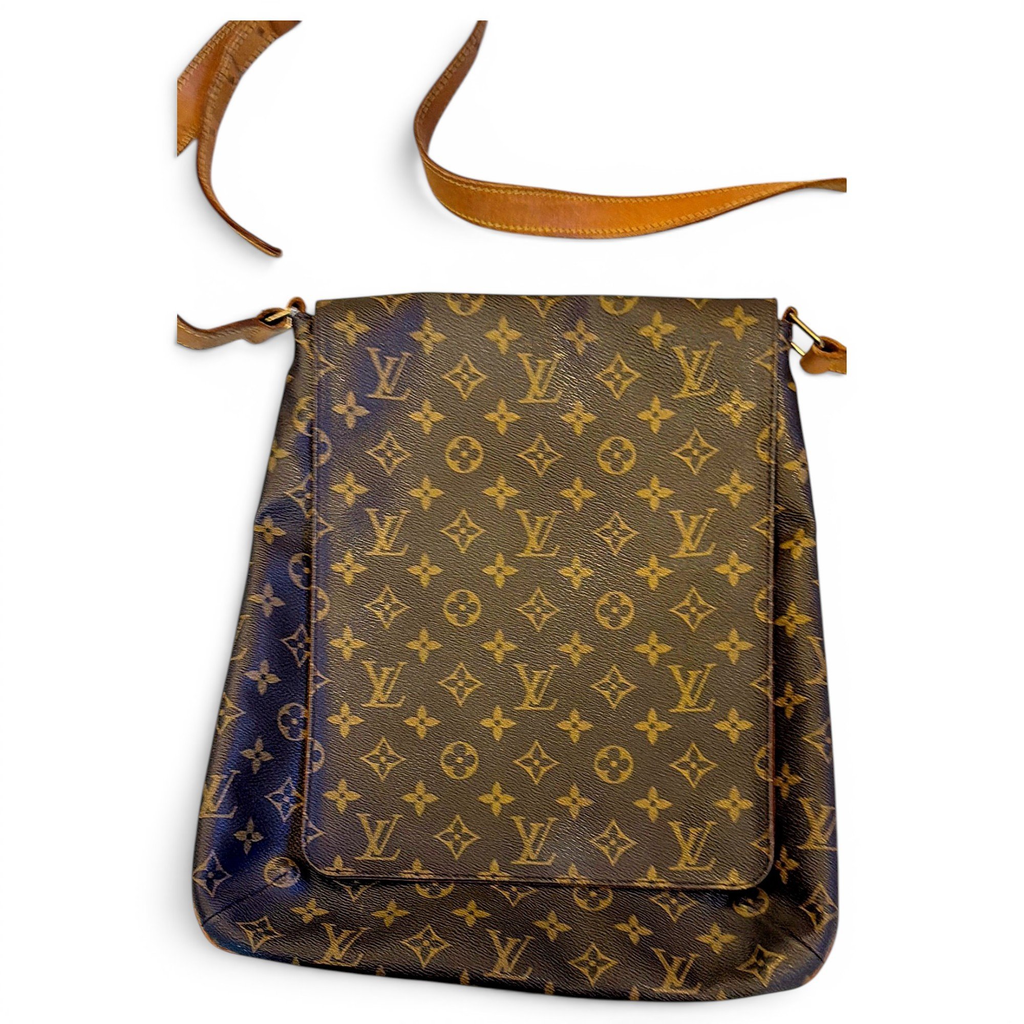 Musette leather handbag