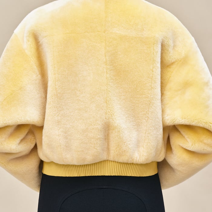 Jaune d'Orge Short Leather Coat