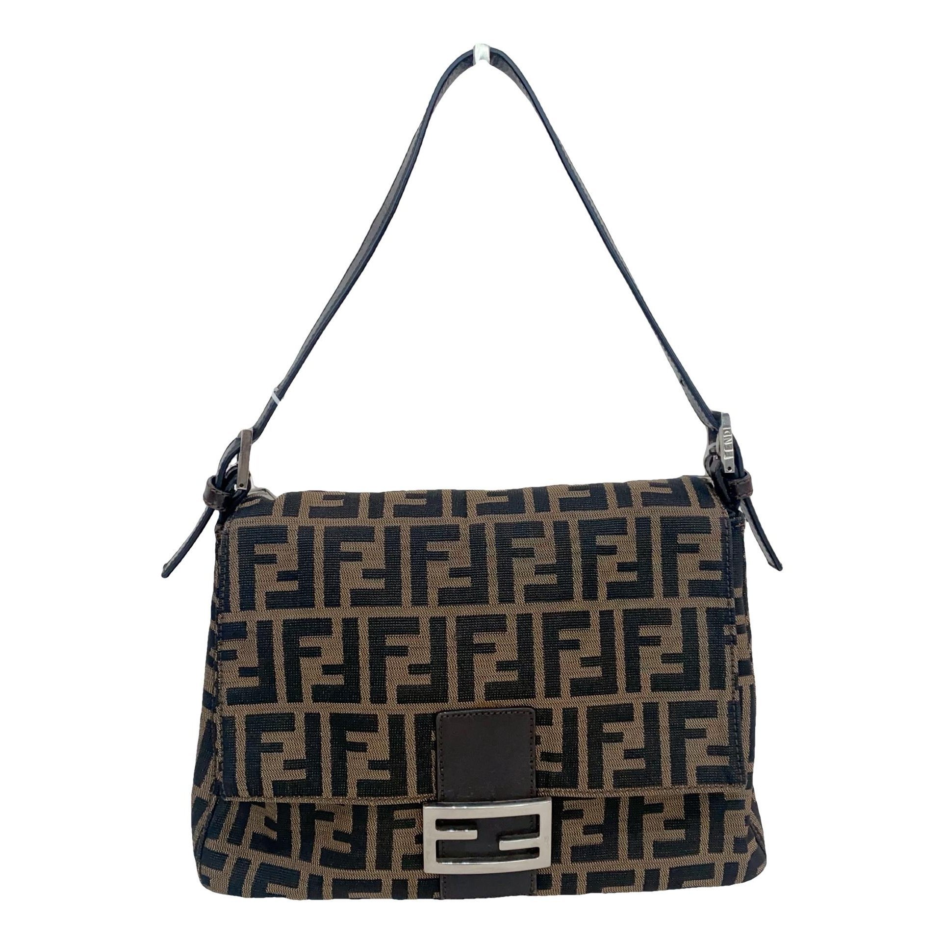 Baguette cloth handbag