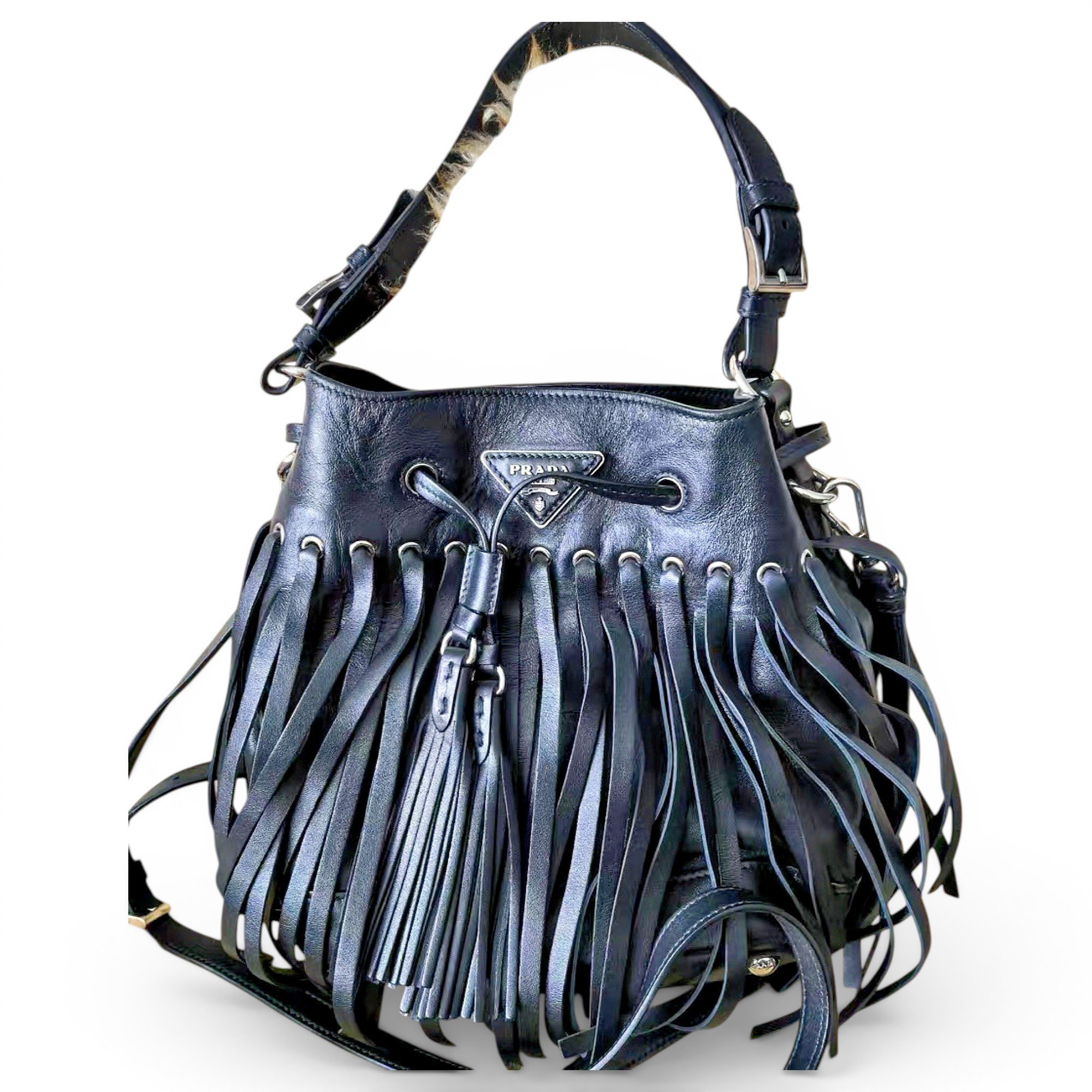 Leather handbag