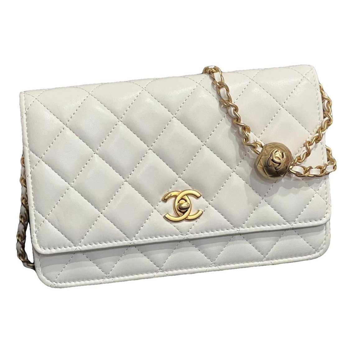 Wallet On Chain Timeless/Classique leather crossbody bag