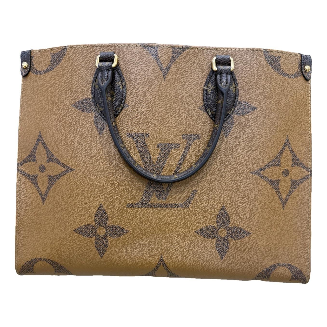 Onthego leather tote