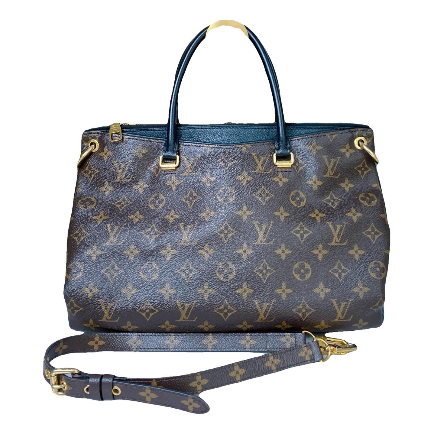 Pallas leather handbag