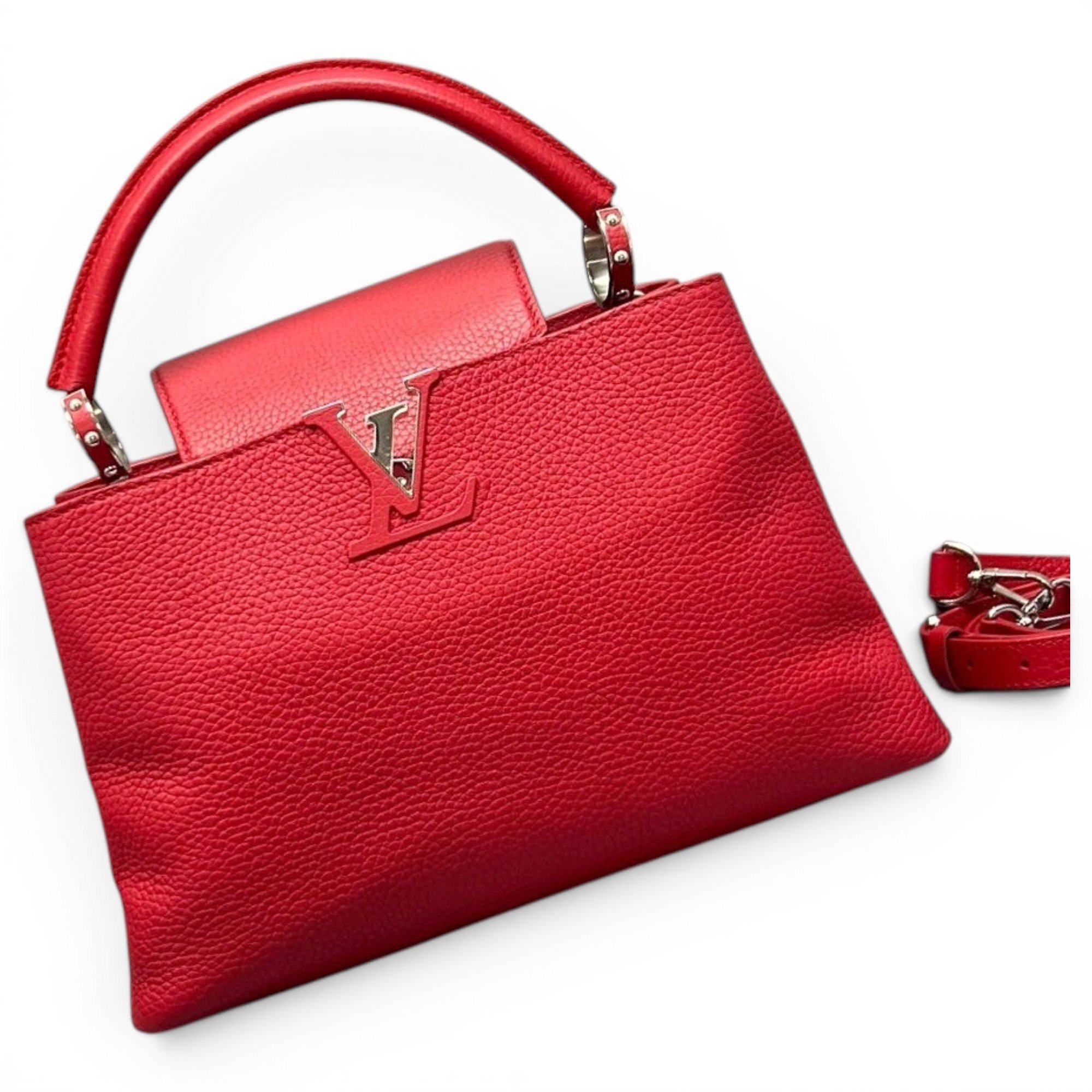 Capucines leather handbag