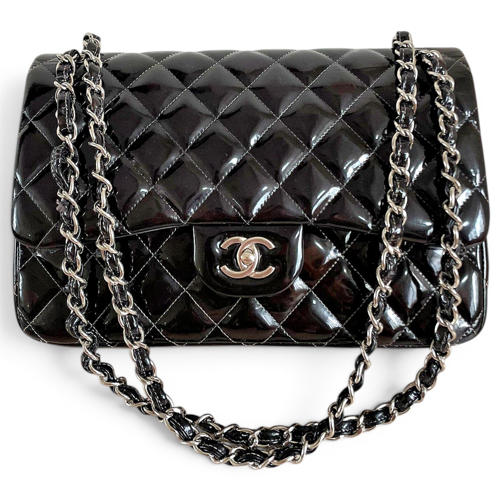 Timeless/Classique patent leather crossbody bag