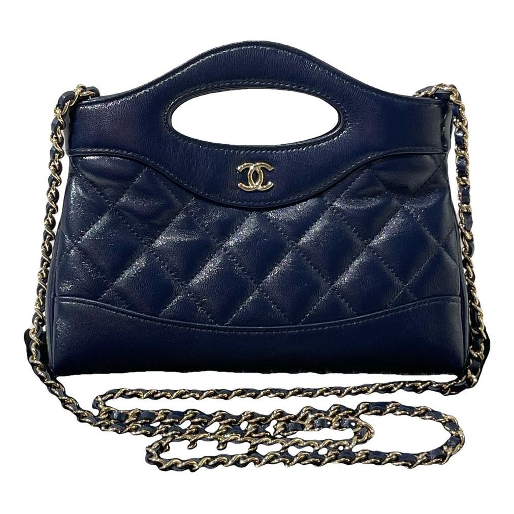 31 Vintage leather handbag