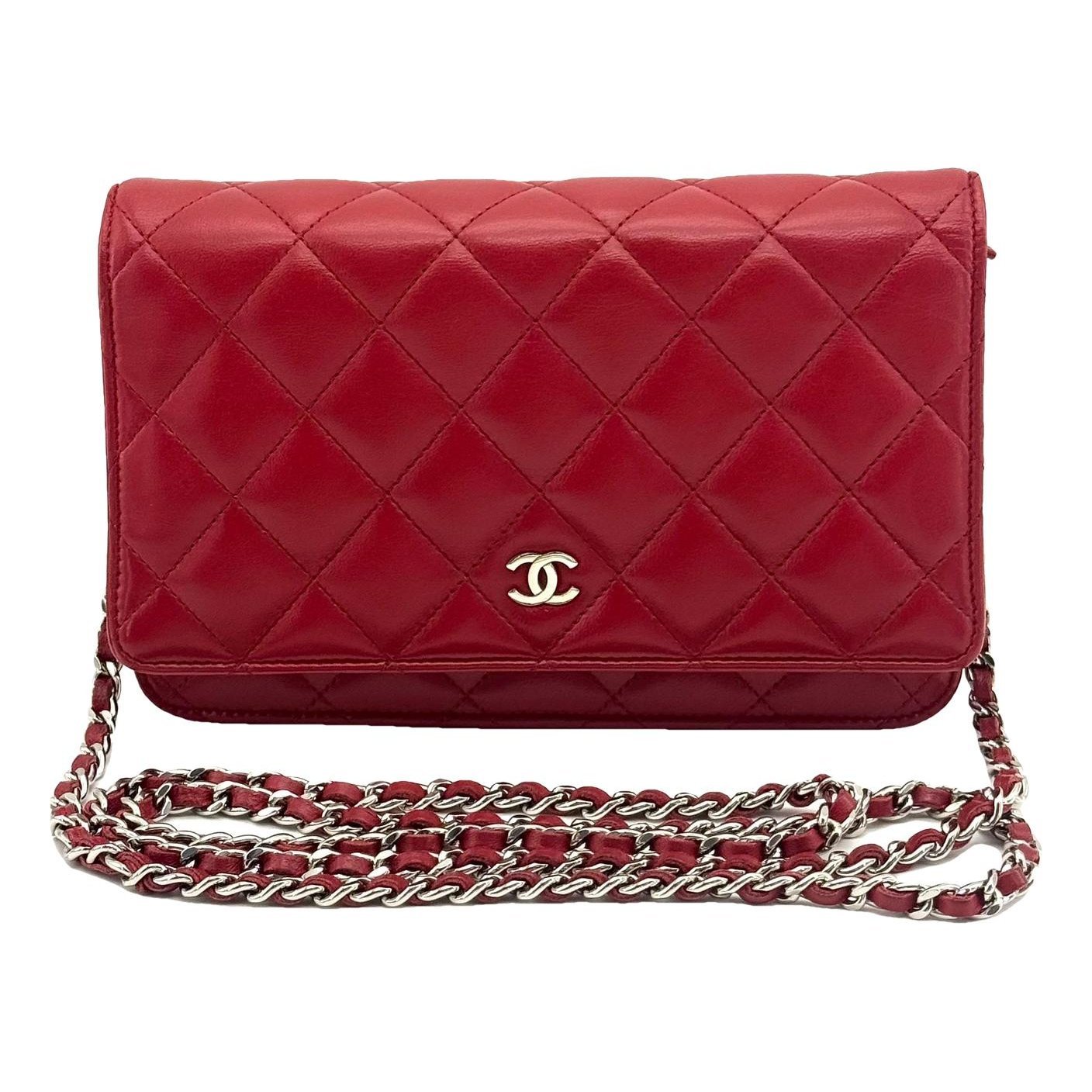 Wallet On Chain Timeless/Classique leather crossbody bag