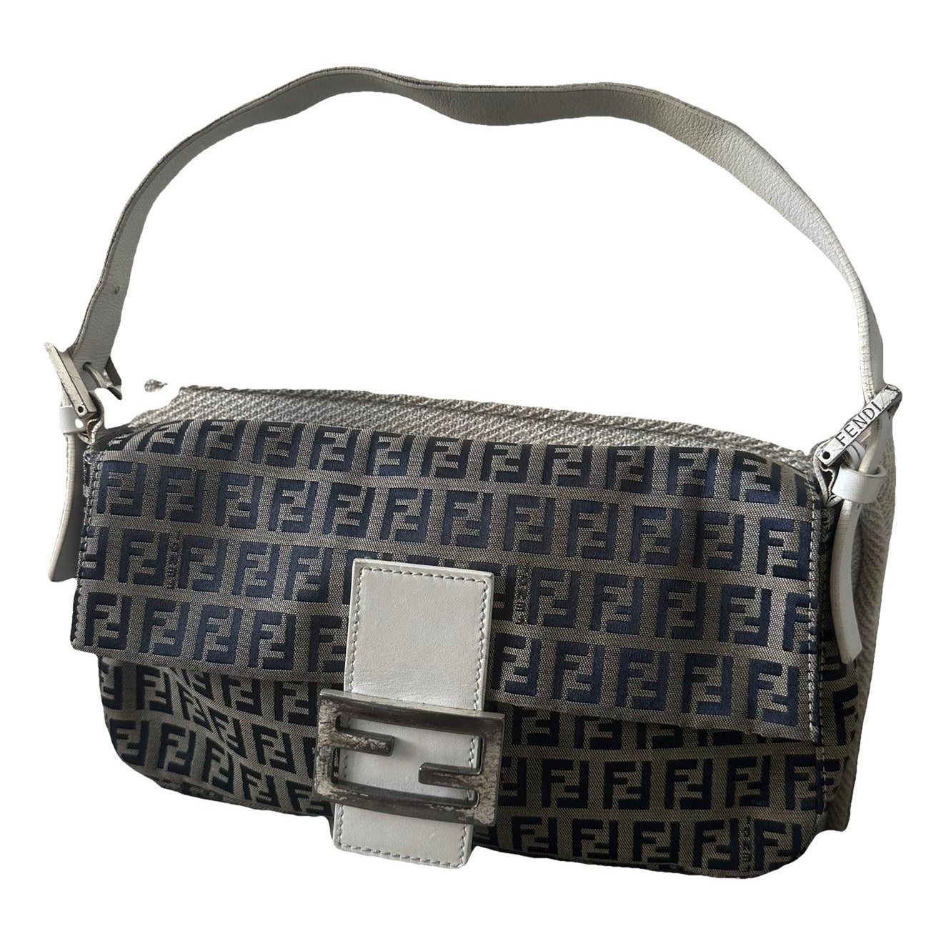 Baguette cloth handbag