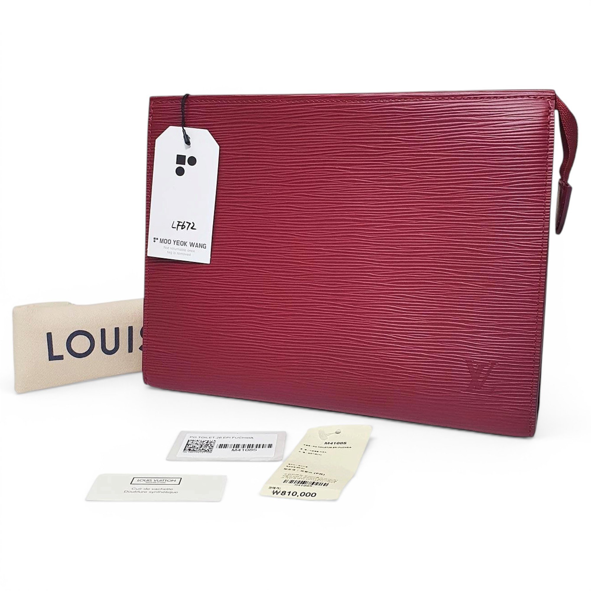 Leather clutch bag