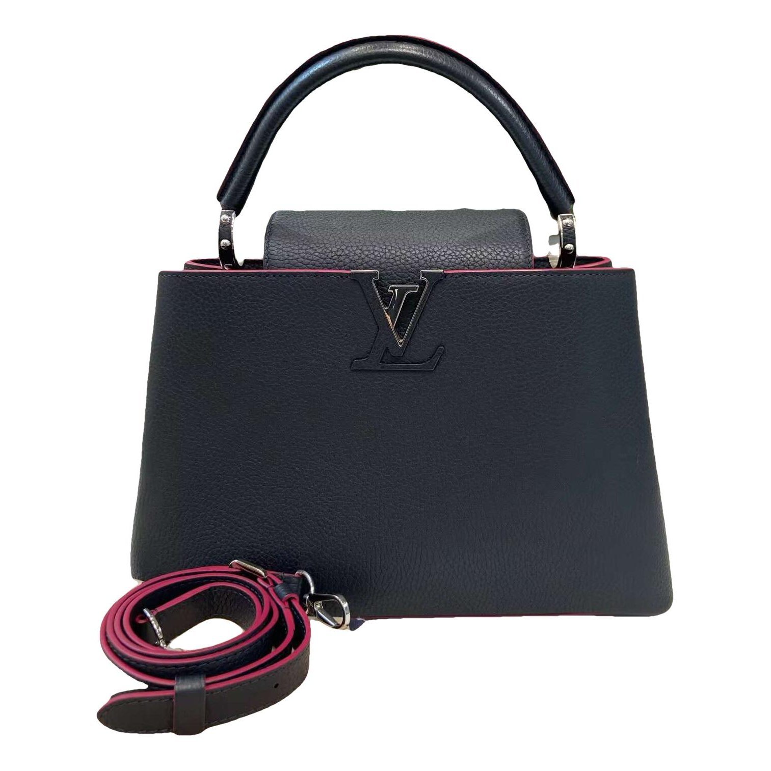 Capucines leather handbag