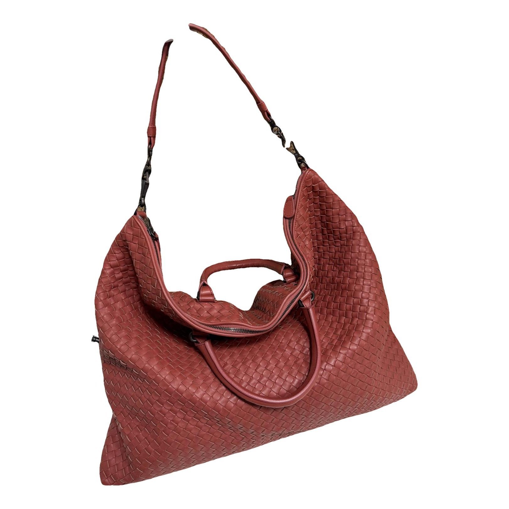 Leather handbag