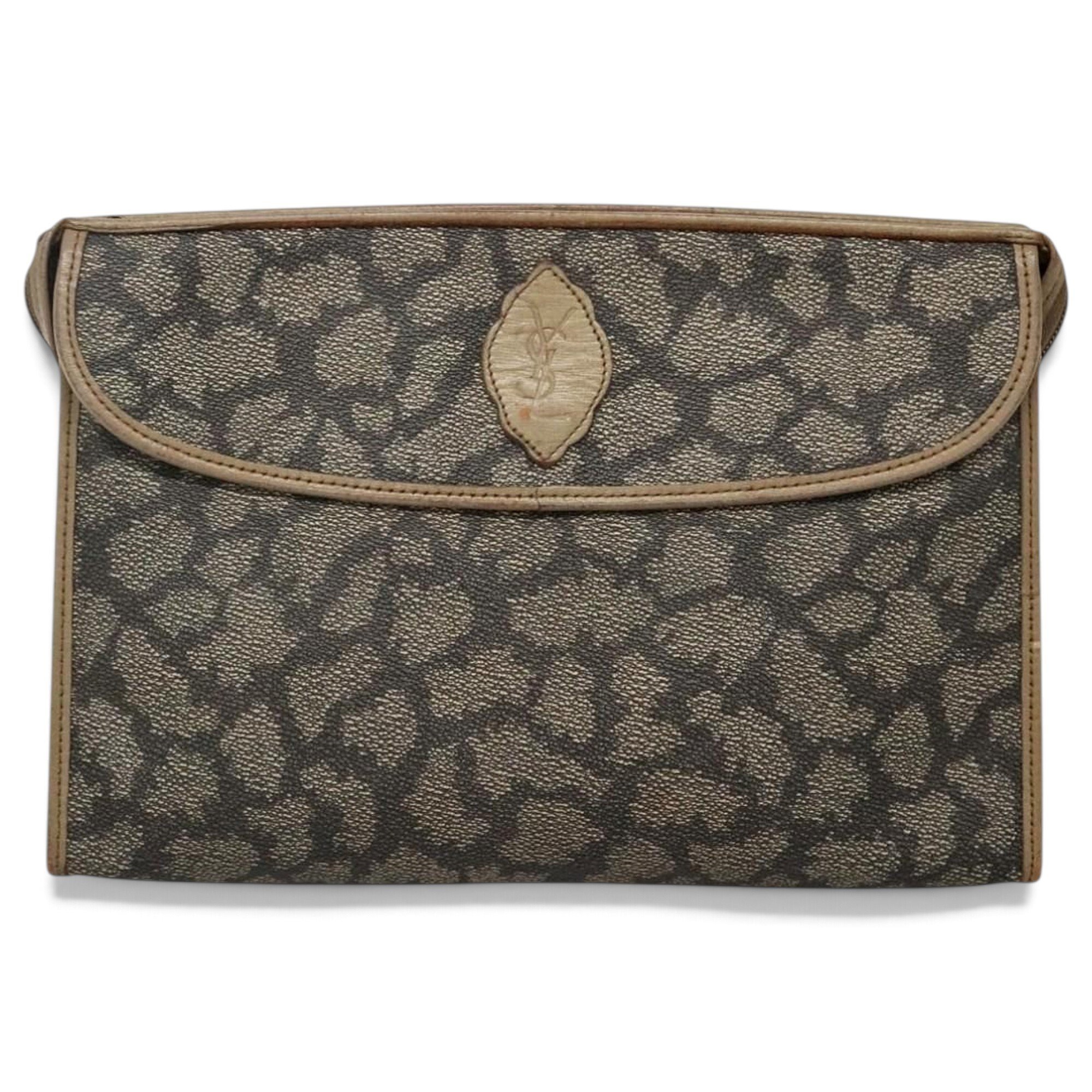 Leather clutch bag