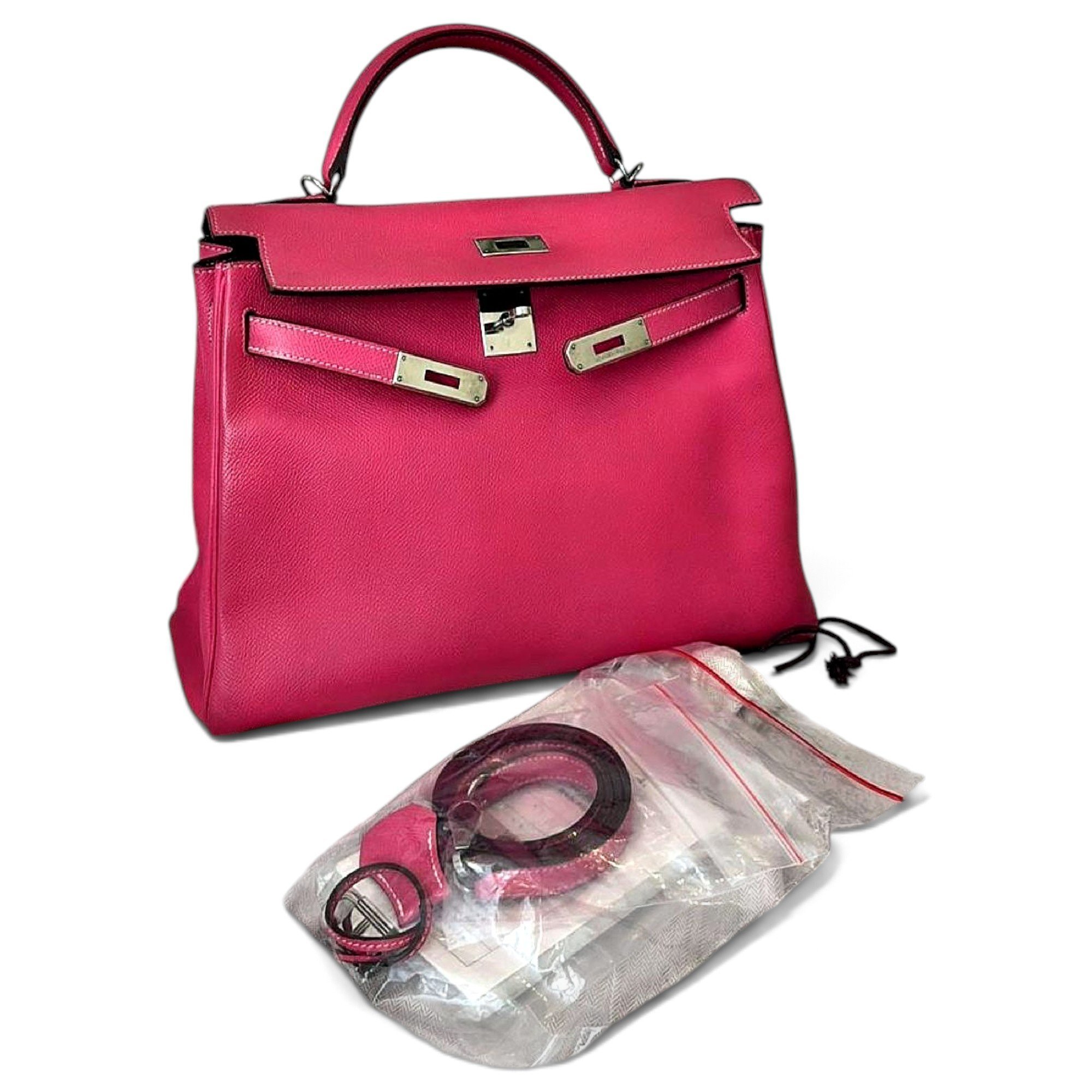 Kelly 32 leather handbag