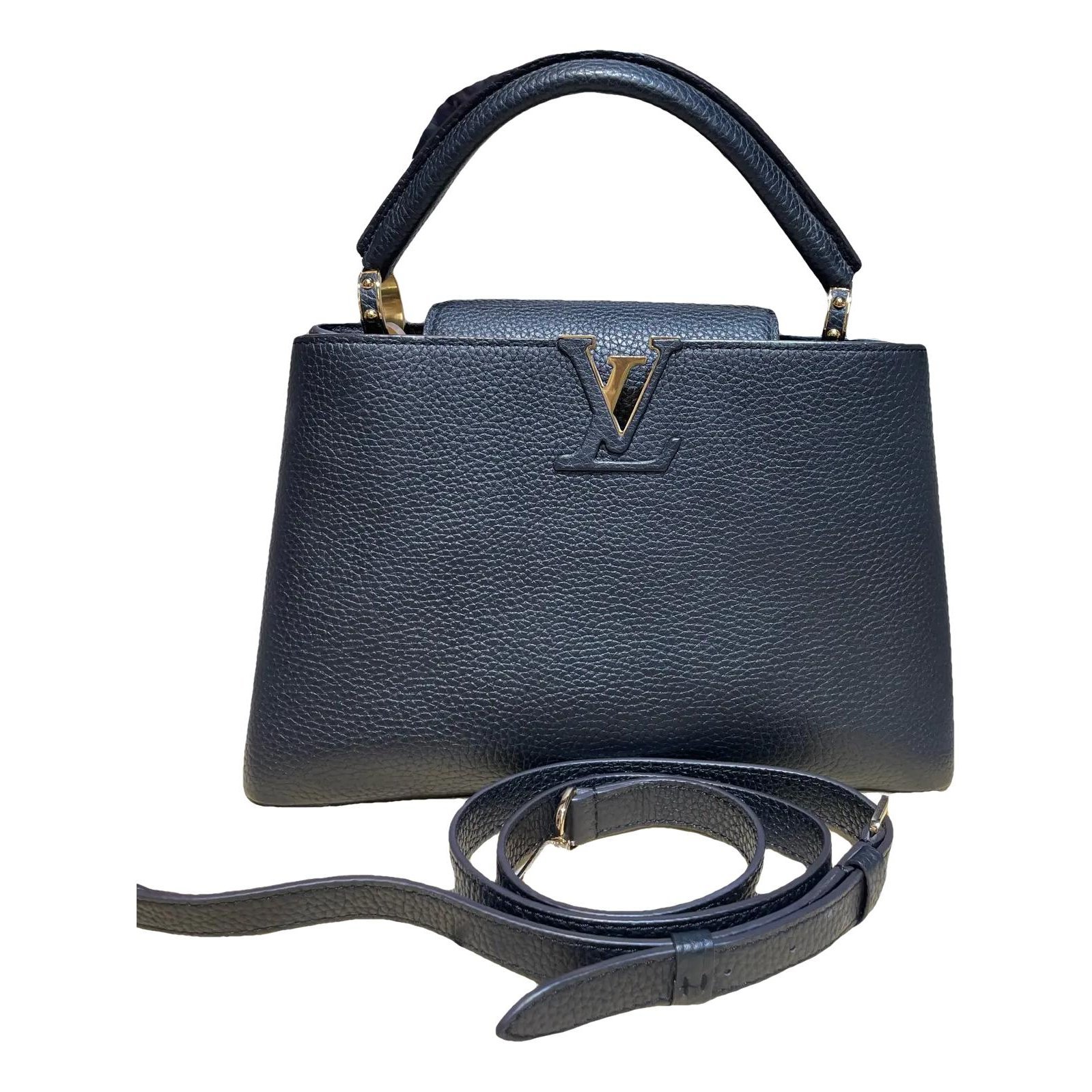 Capucines leather crossbody bag