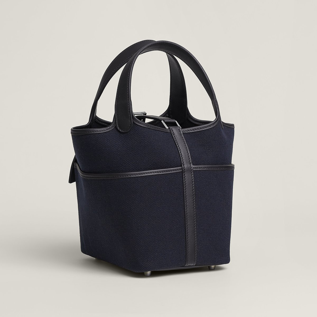 Picotin Lock 18 pocket bag