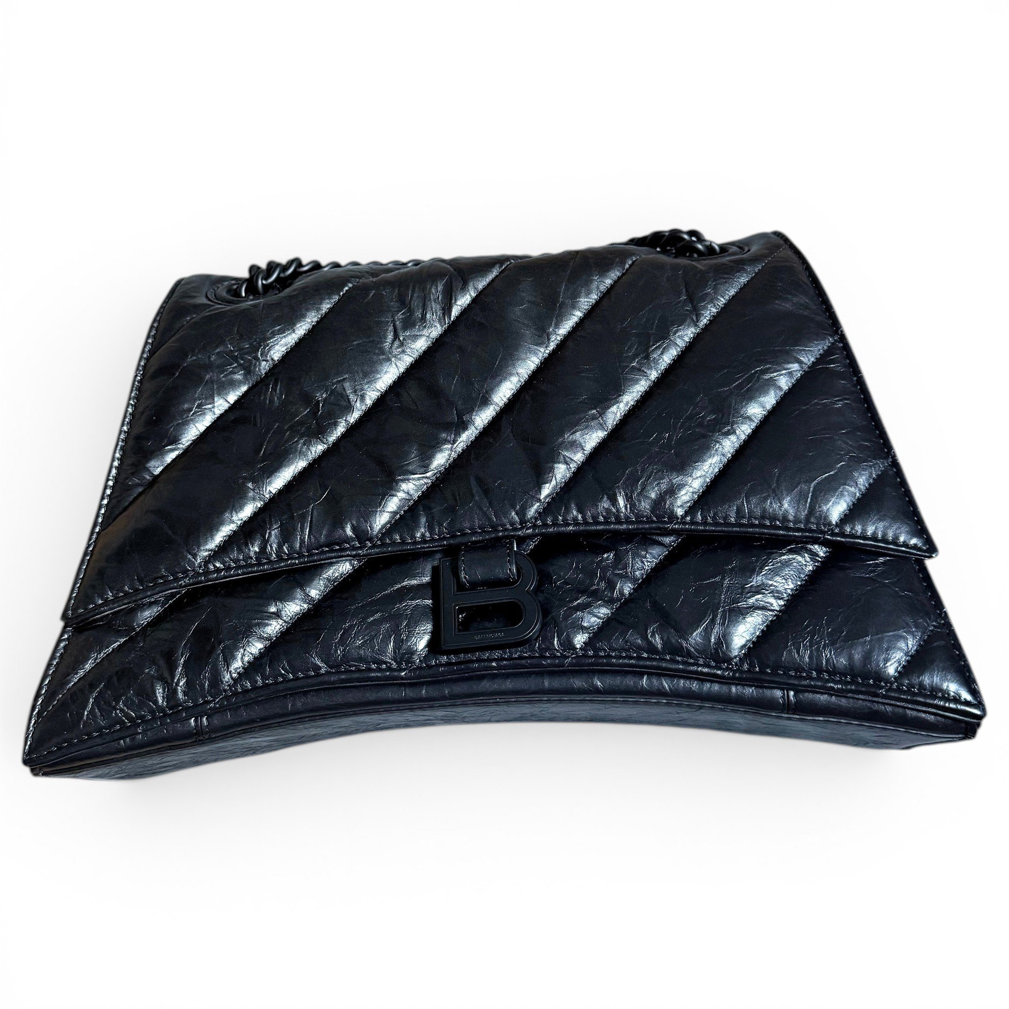 Crush leather handbag