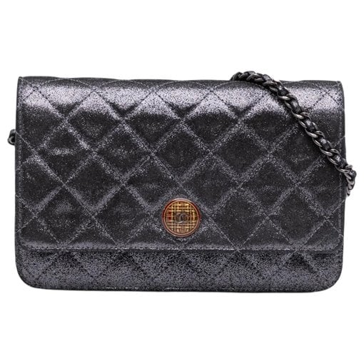 Wallet On Chain leather crossbody bag