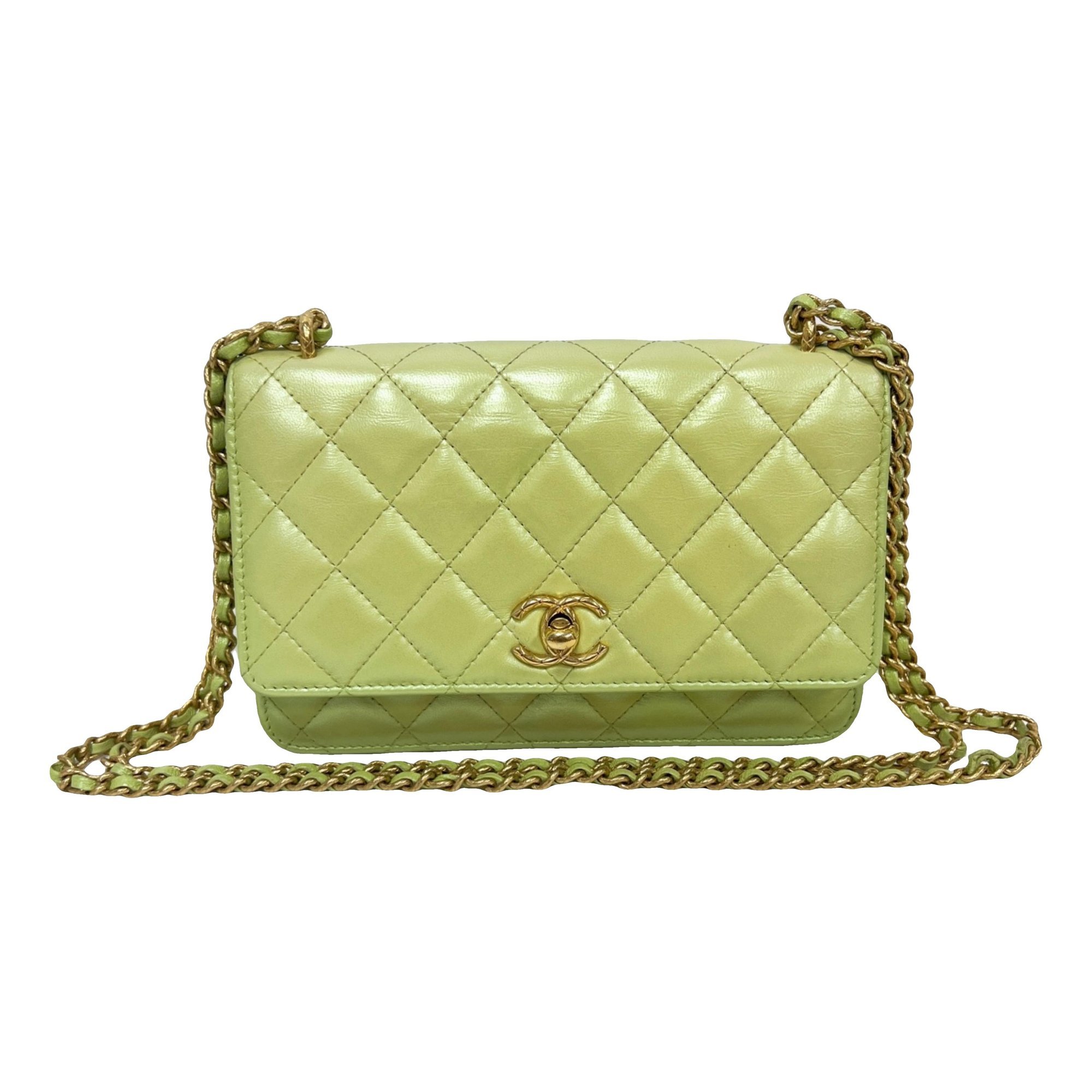 Wallet On Chain Timeless/Classique leather crossbody bag