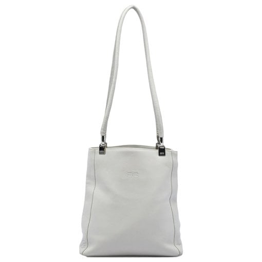 B leather tote