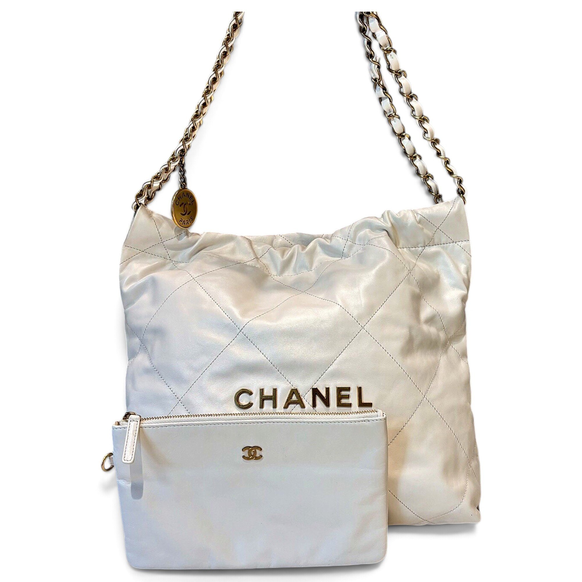 Chanel 22 leather handbag