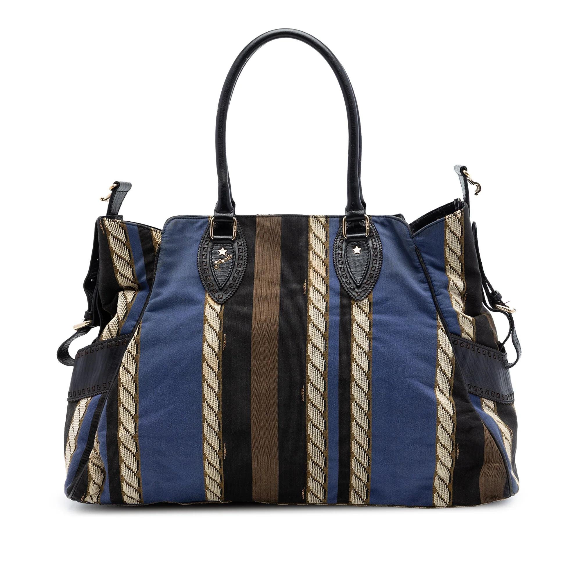 Pocket leather handbag