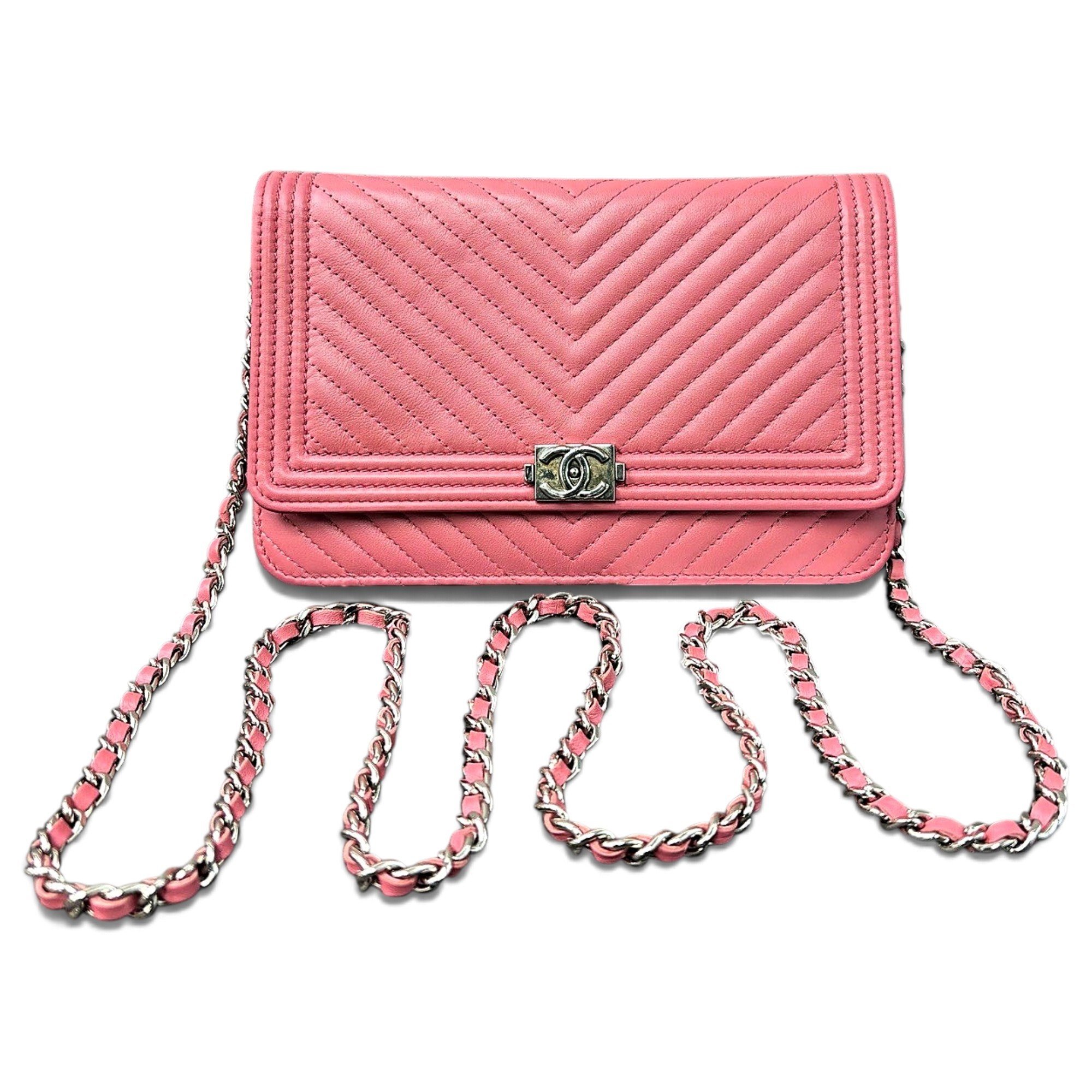 Wallet On Chain Boy Half Flap leather handbag