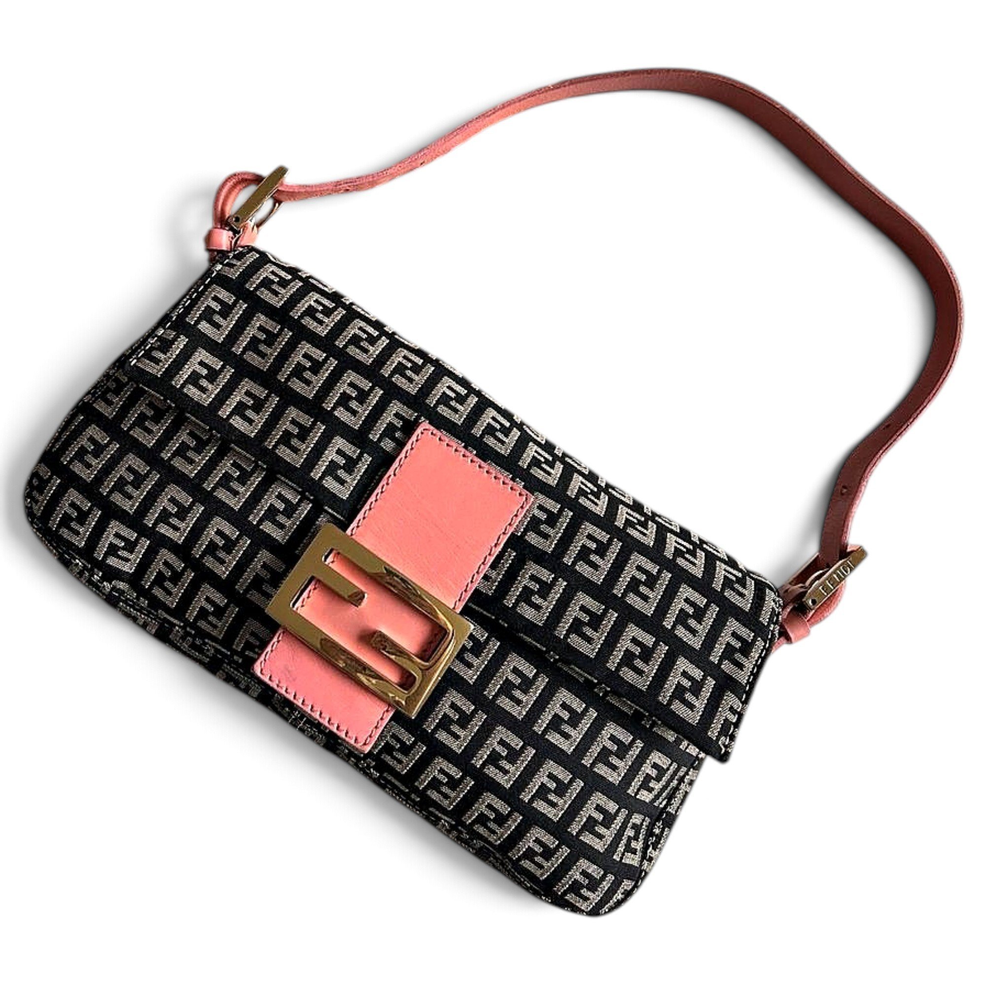 Baguette cloth handbag