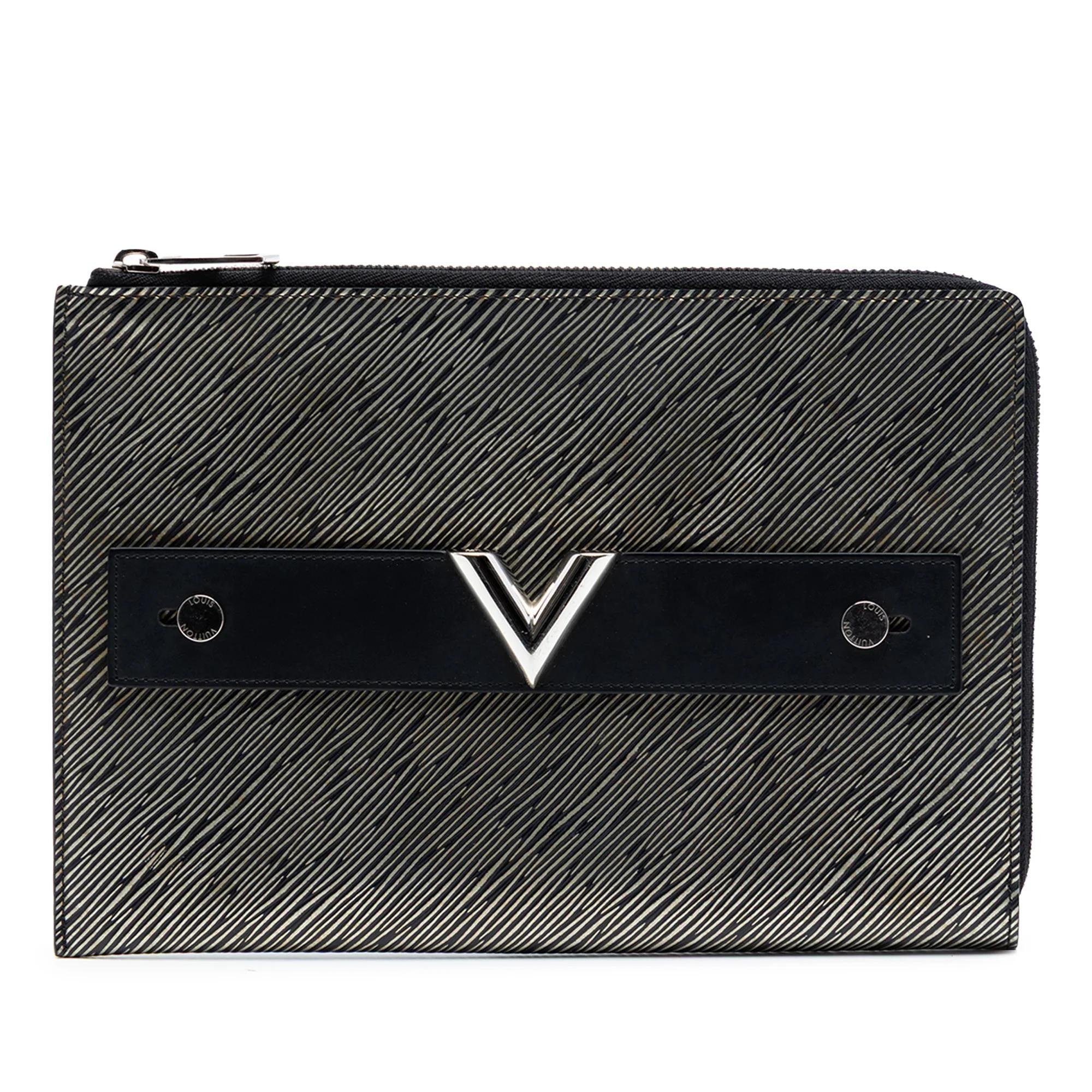 Leather clutch bag