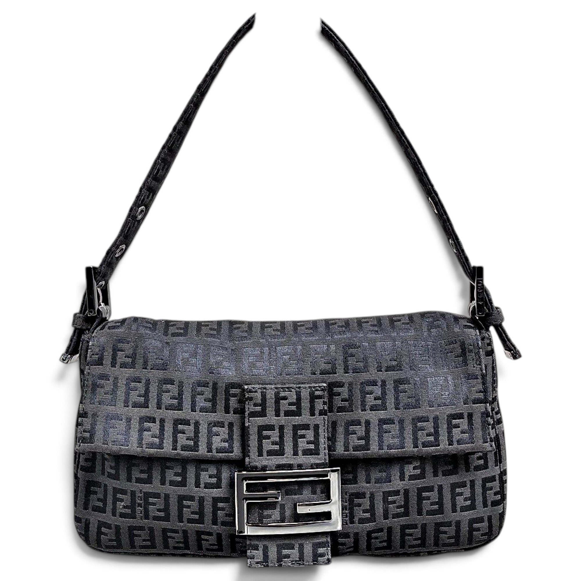 Baguette cloth handbag