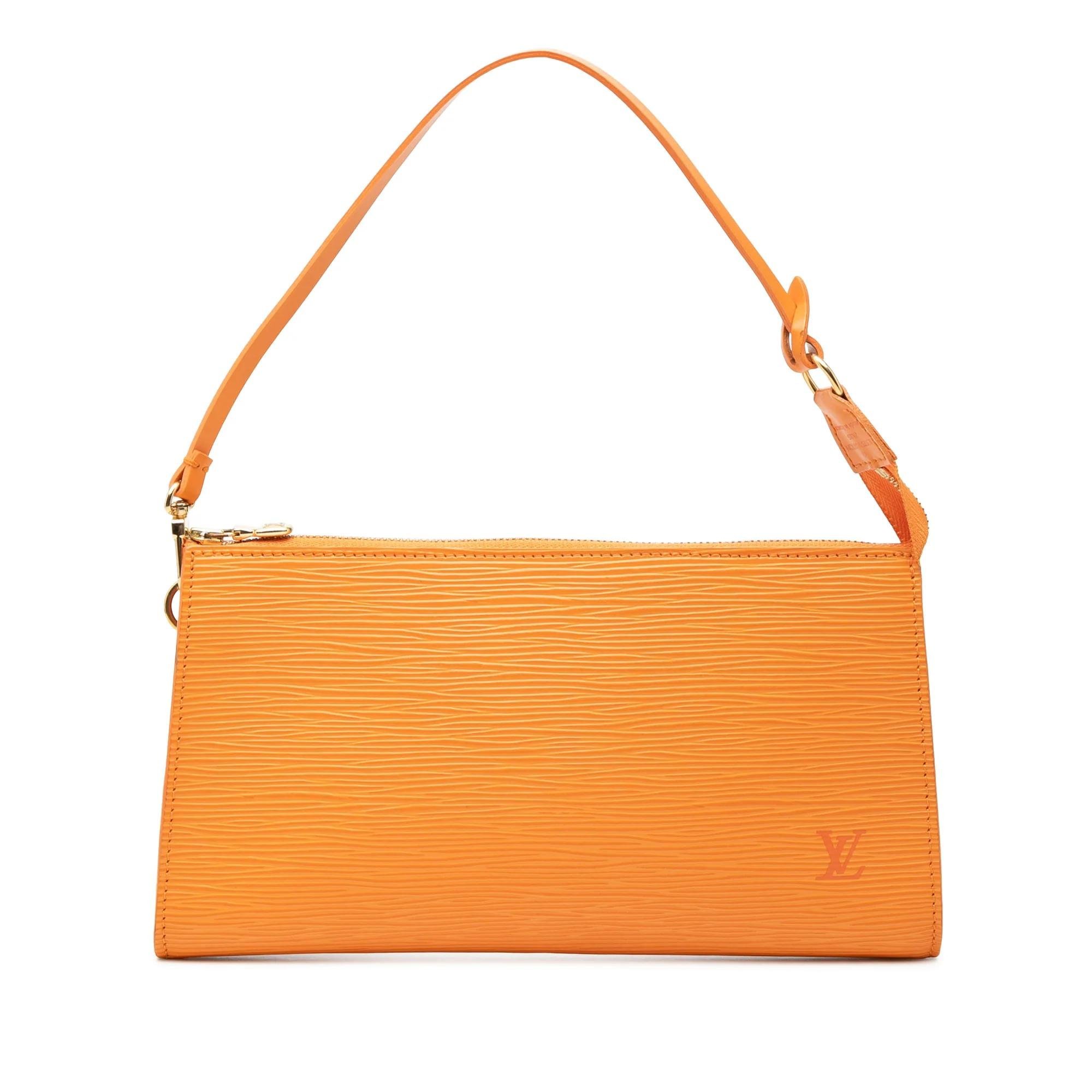 Pochette Accessoire leather handbag