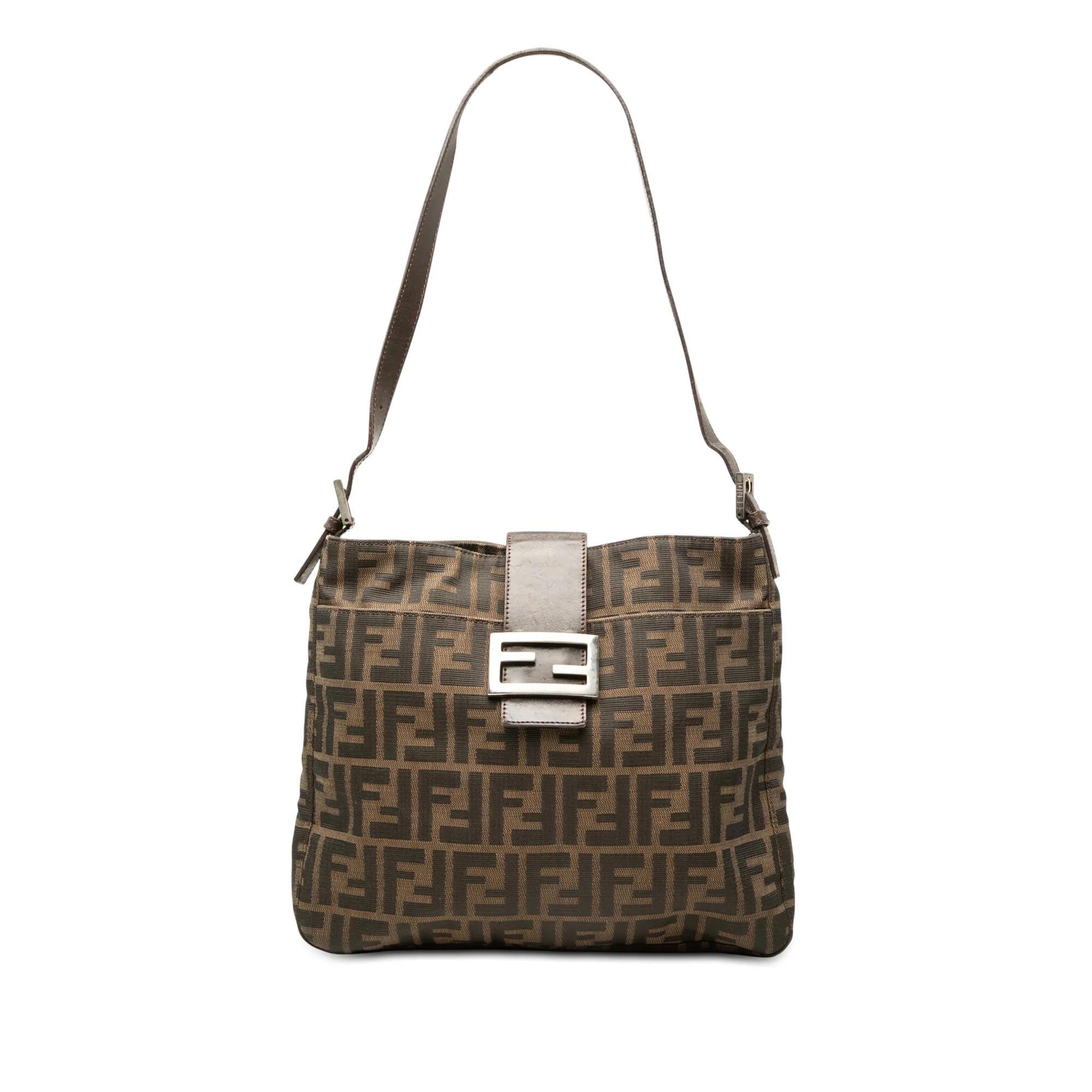 Pocket leather handbag