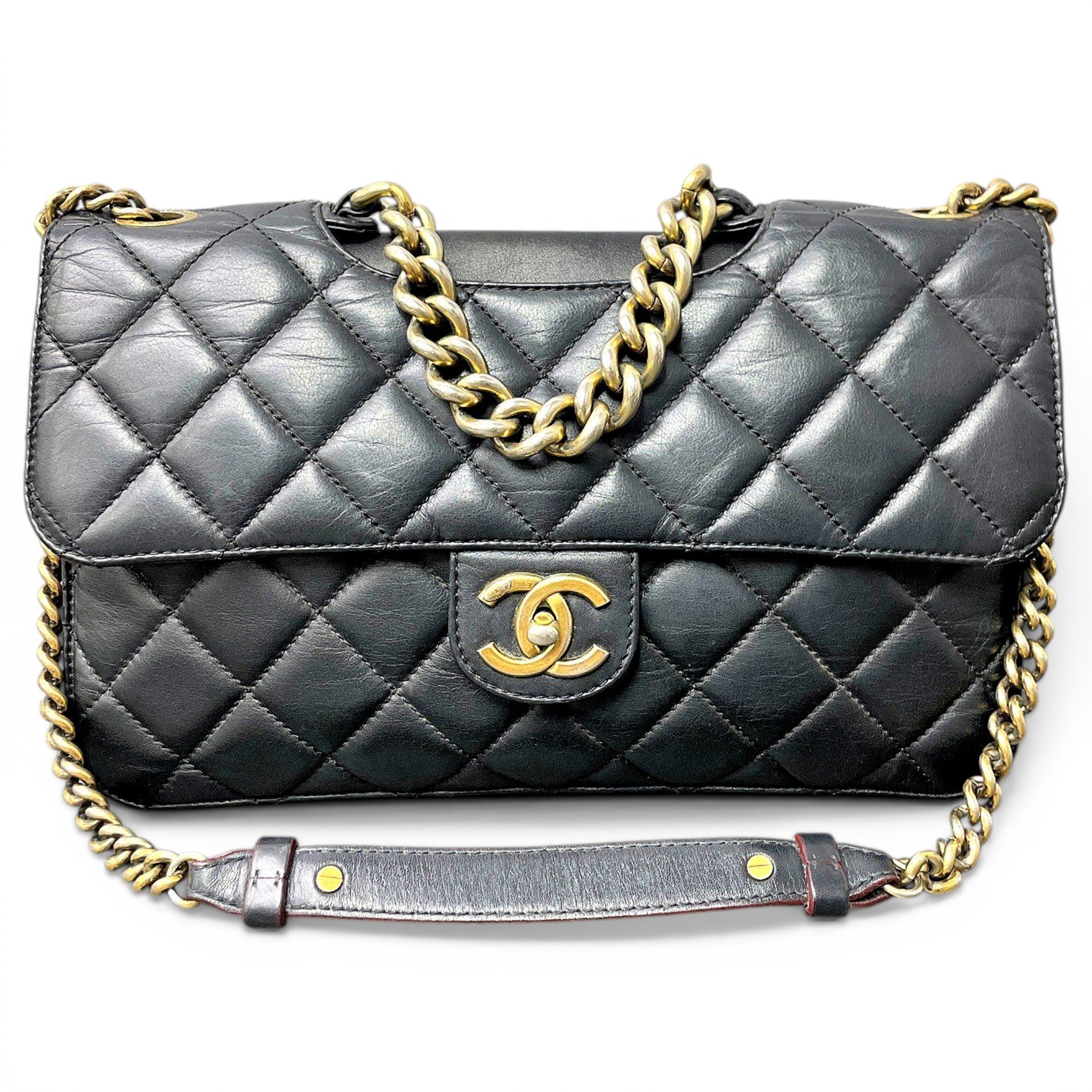 Timeless/Classique leather crossbody bag
