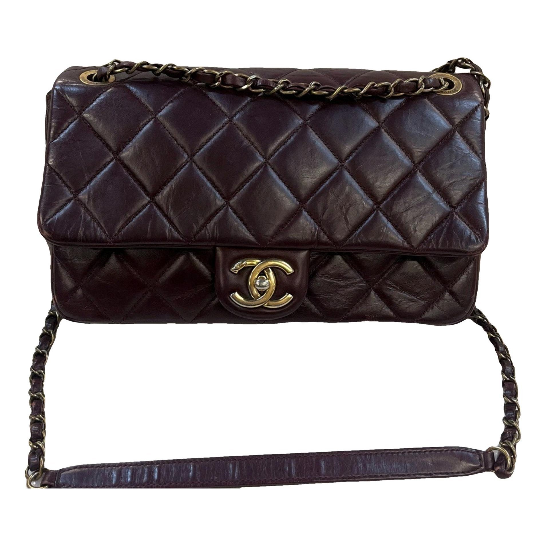 Timeless/Classique leather crossbody bag