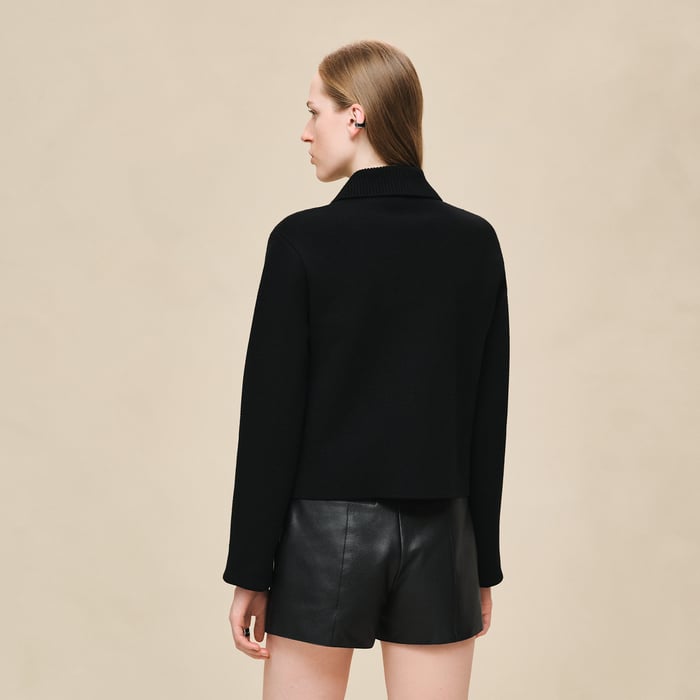 Noir Jacket With Pockets