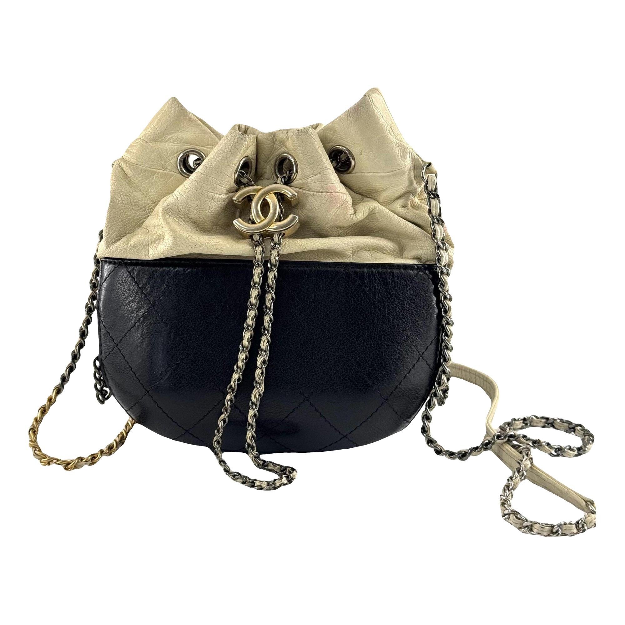 Gabrielle Bucket leather bag