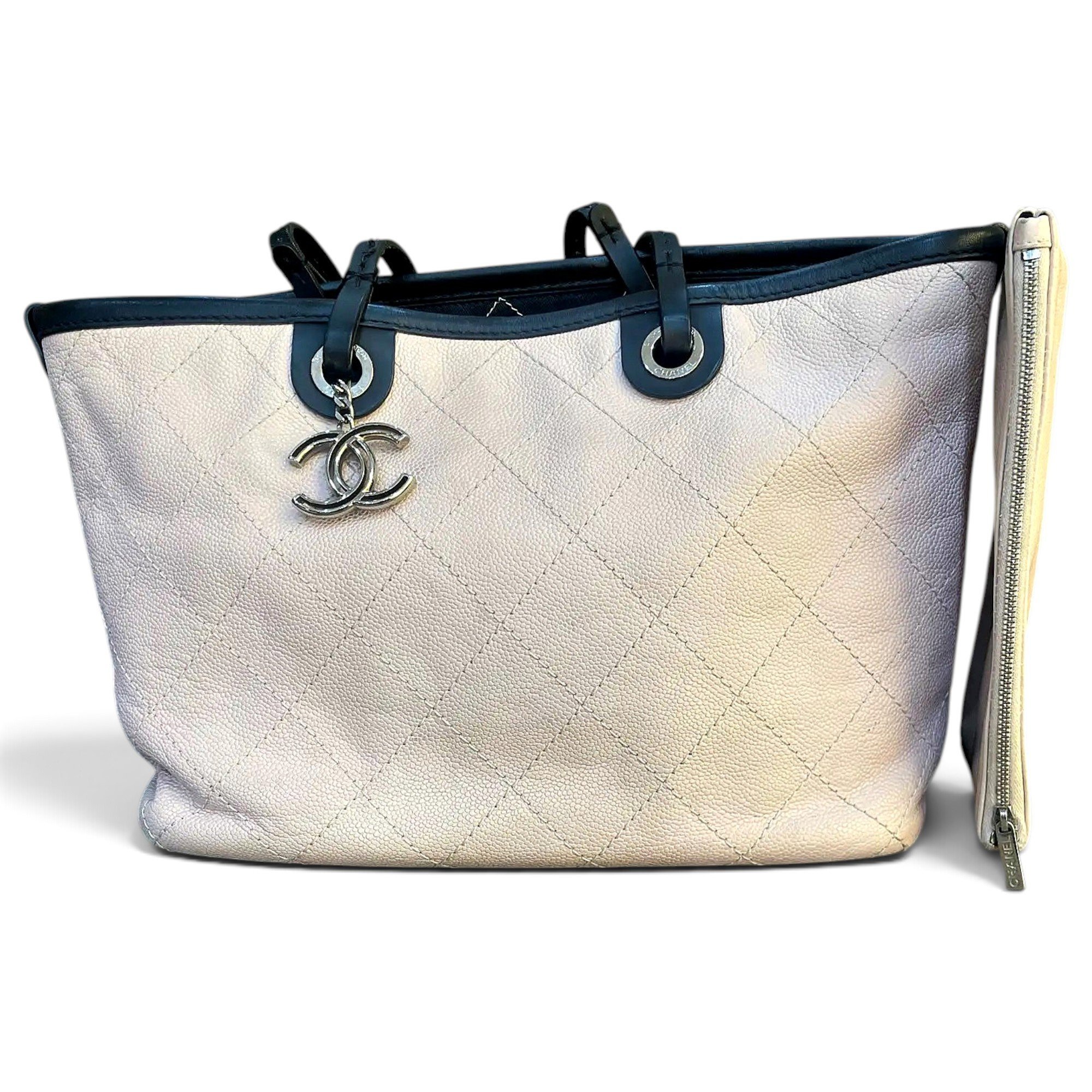 Executive leather handbag