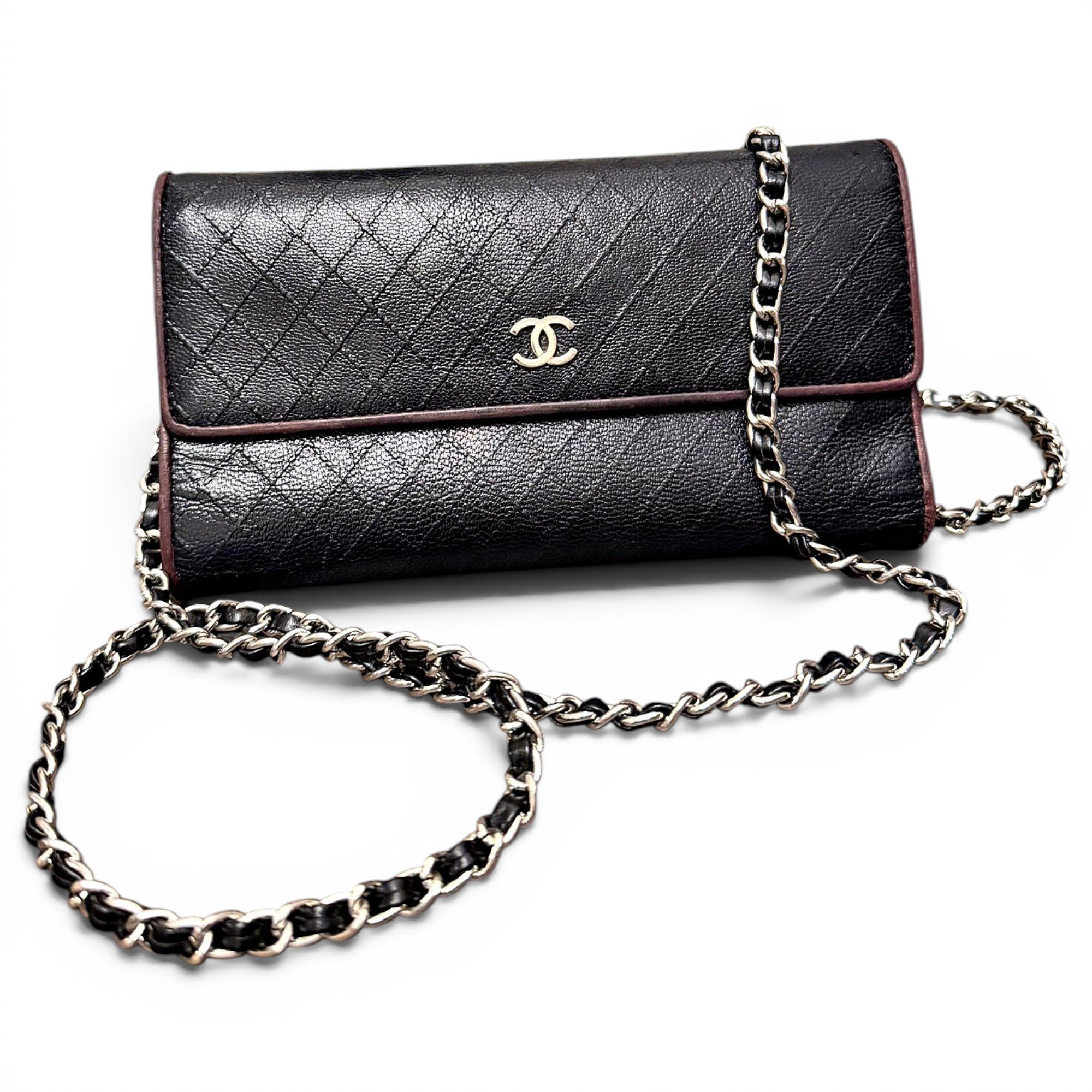 Timeless/Classique leather crossbody bag