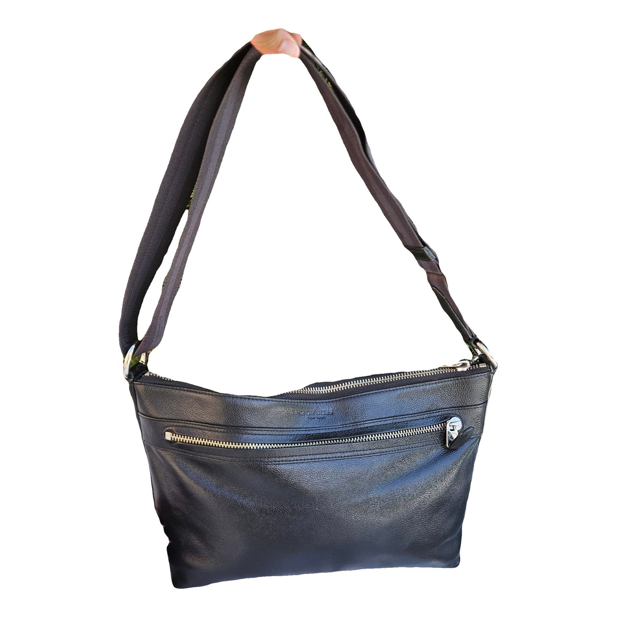 Leather crossbody bag