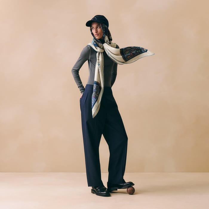 Selle De Collection Shawl 140