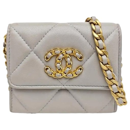 Chanel 19 crossbody bag