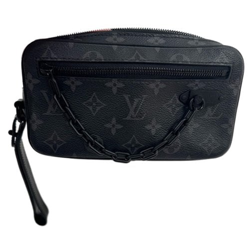Leather clutch bag