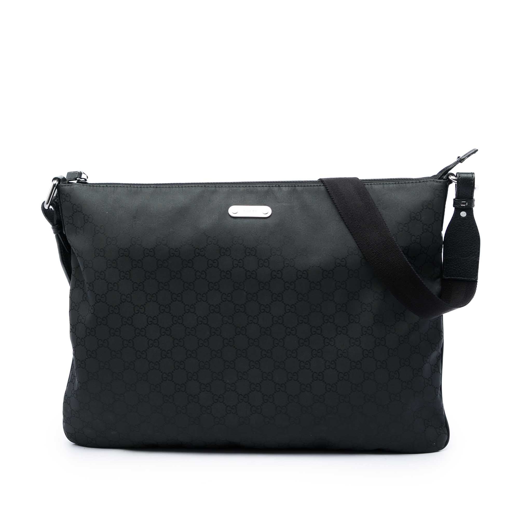Gucci B handbag