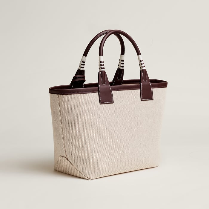 Steeple 25 Bag