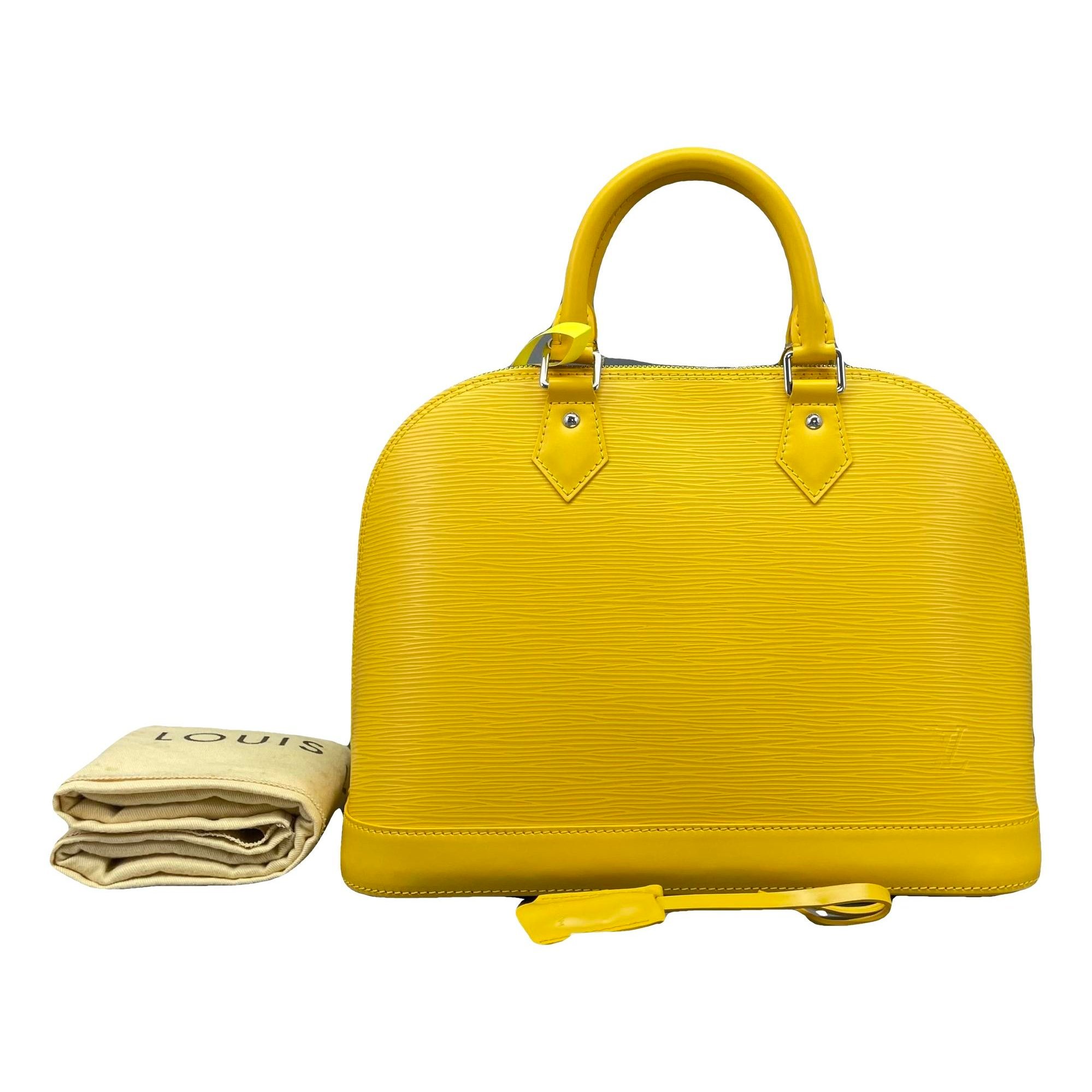 Alma BB leather handbag