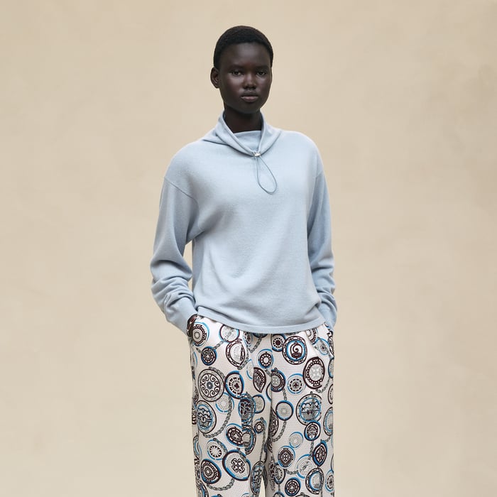 Bleu Dragée Cashmere Long-sleeve Sweater