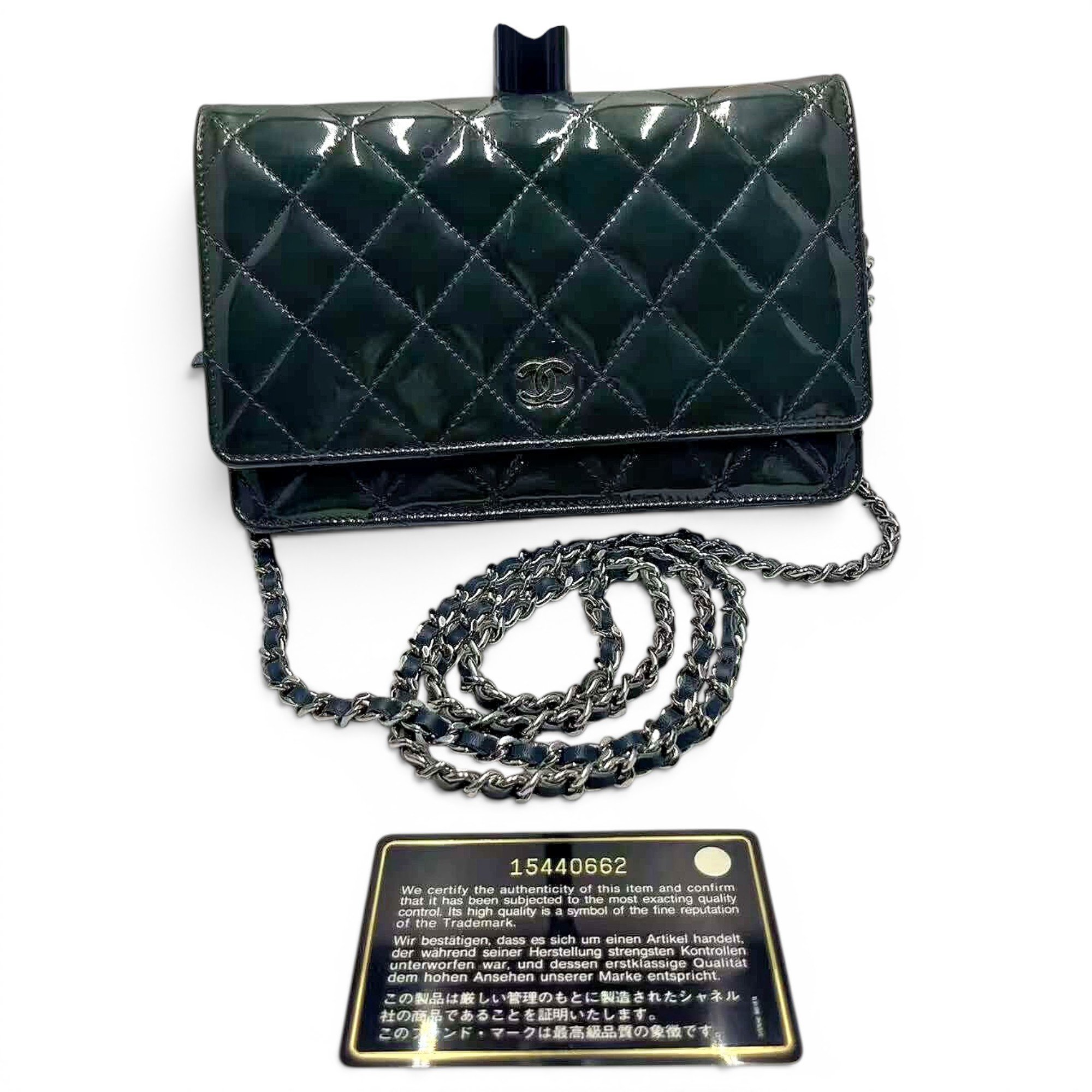 Wallet On Chain Timeless/Classique leather crossbody bag