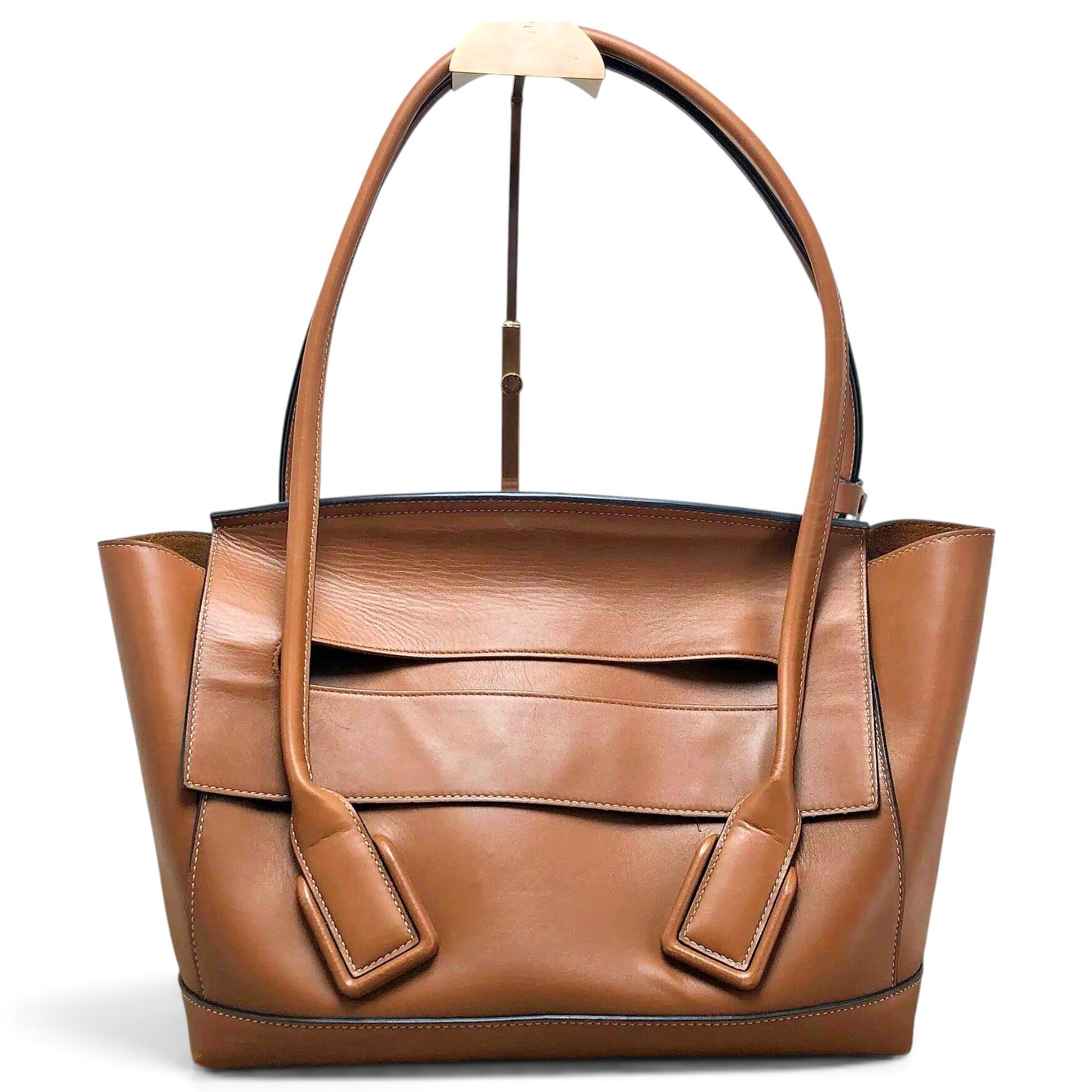 Arco leather tote