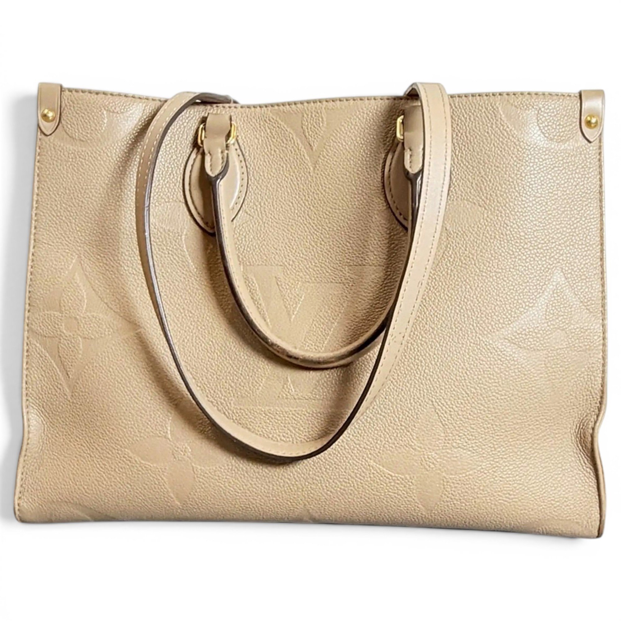Onthego leather handbag