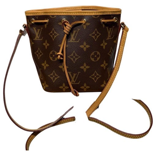 Nano Noé leather handbag
