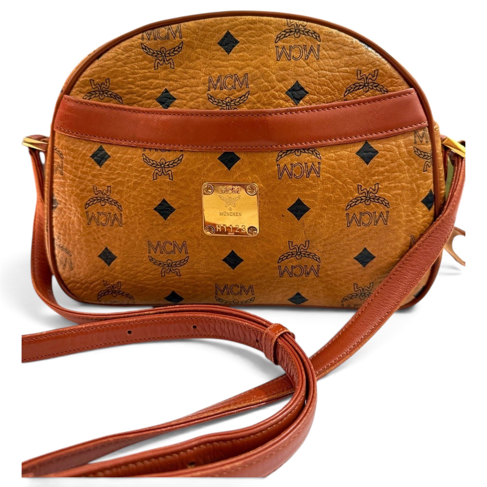 Berlin vegan leather handbag